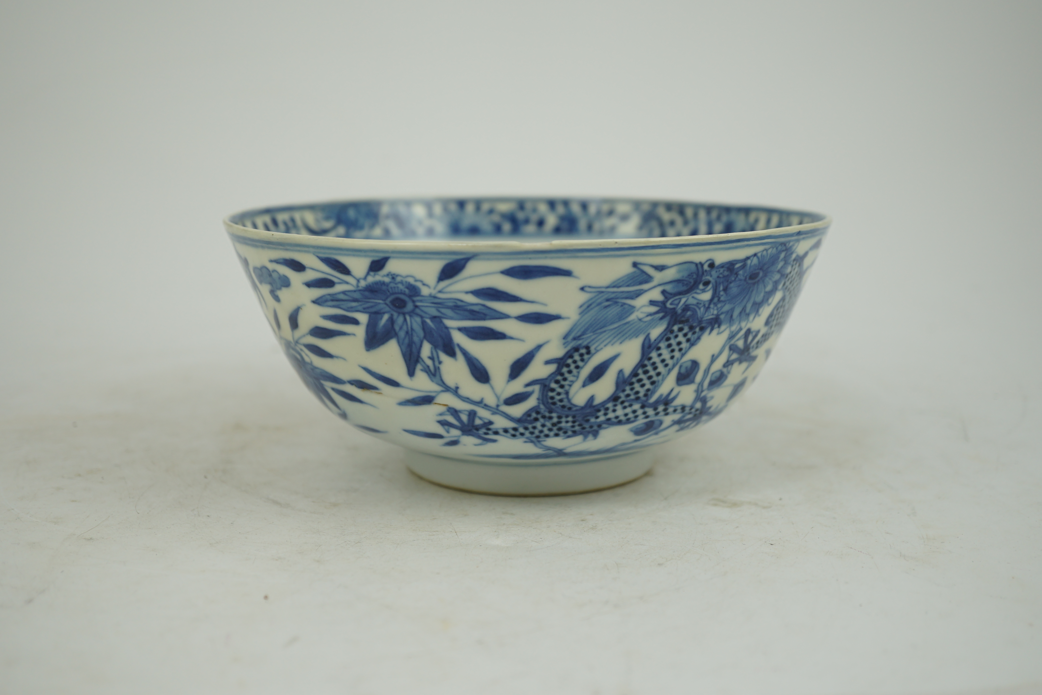 A Chinese blue and white footed bowl, 19th century